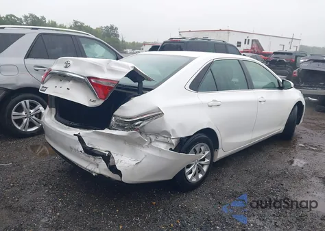 2017 Toyota Camry Le из США, поврежденный, VIN 4T1BF1FK5HU404532
